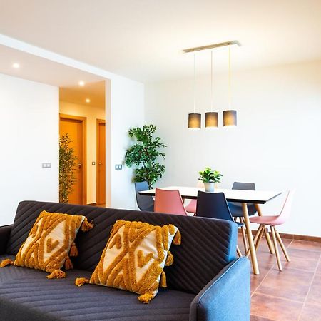 Alma Nortena - Spacious Apartment With Terrace คอร์ราเลโฮ ภายนอก รูปภาพ