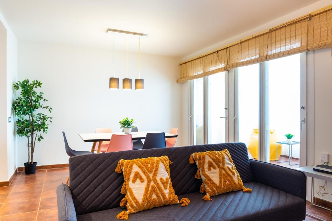 Alma Nortena - Spacious Apartment With Terrace คอร์ราเลโฮ ภายนอก รูปภาพ