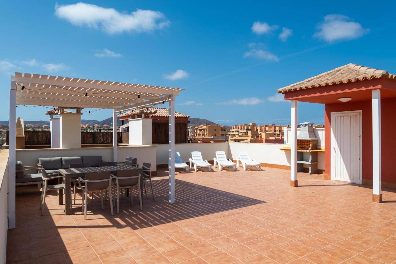 Alma Nortena - Spacious Apartment With Terrace คอร์ราเลโฮ ภายนอก รูปภาพ
